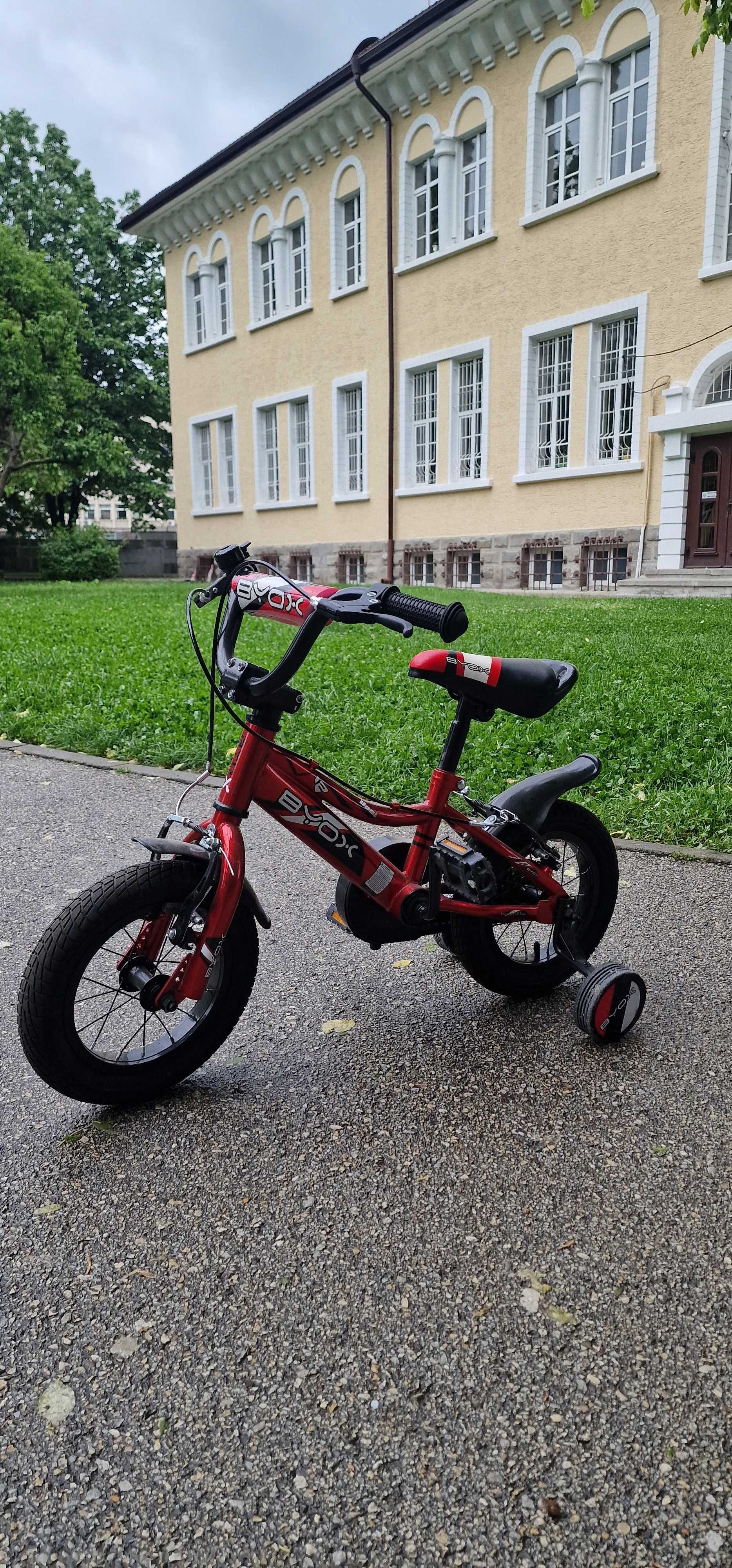 Детско колело с помощни колела