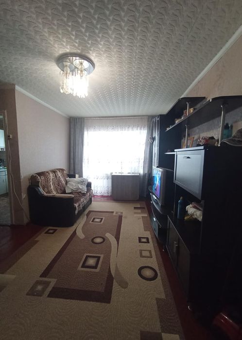 Продам квартиру 3х комнатную в районе кривого магазина