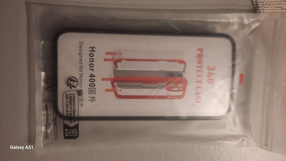 Husa Nouă  de Honor 400