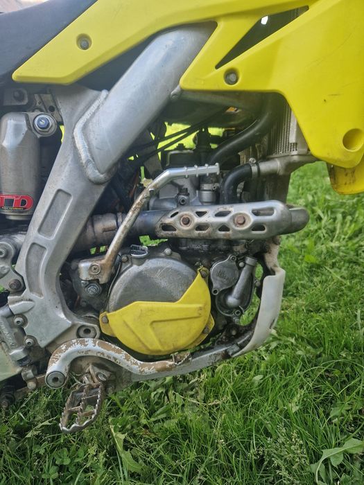 Vând urgent zuzuki rmz 250 2008
