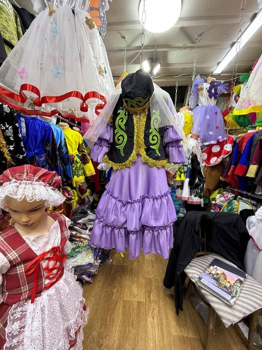 Карнавальные костюмы,прокат национальных костюмов народов мира