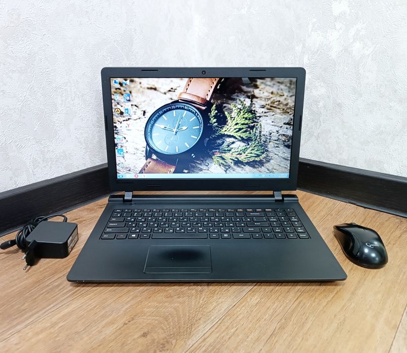 Ноутбук LENOVO + мышка беспроводная.
