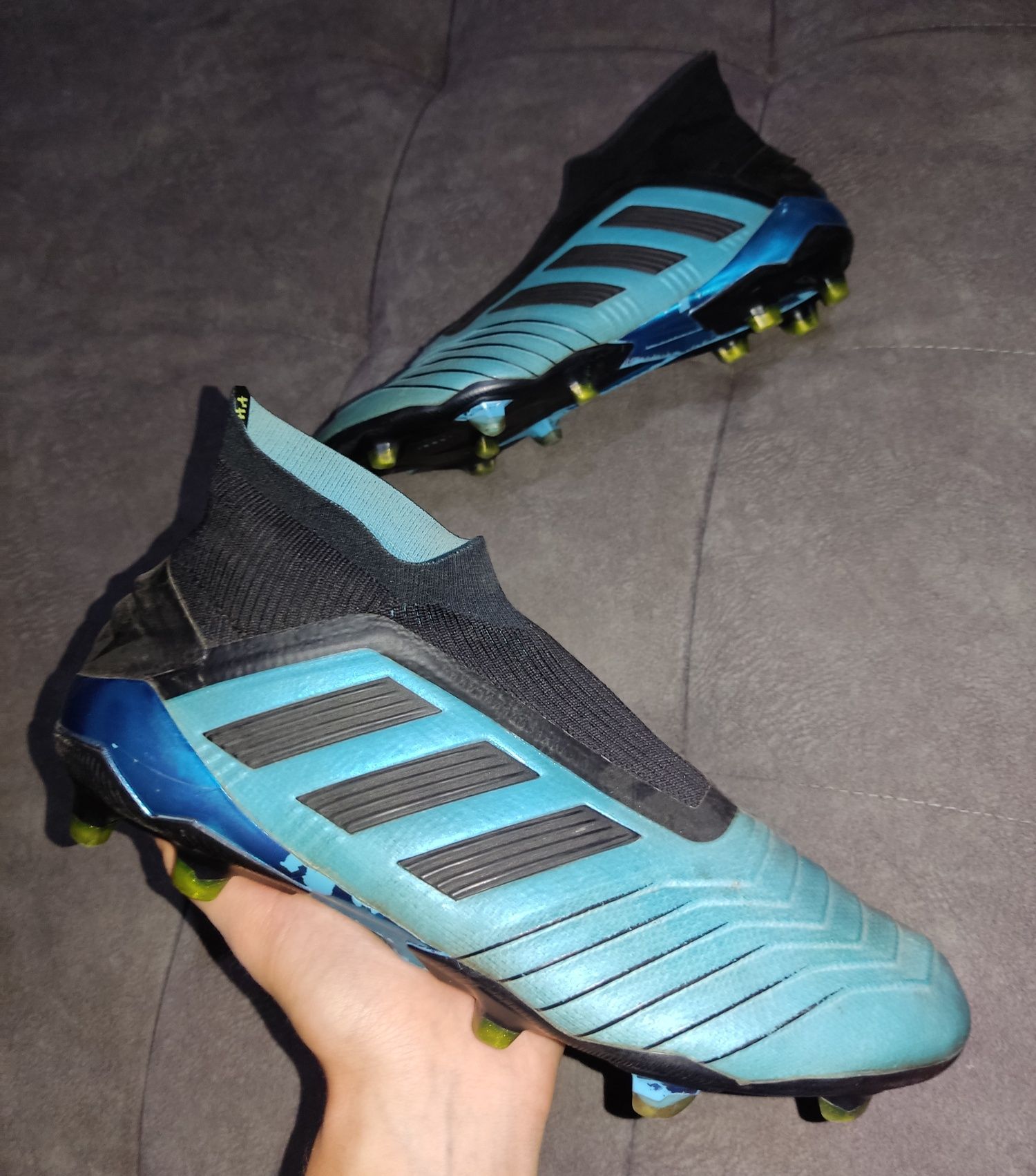 Футбольные бутсы Adidas Predator 19+