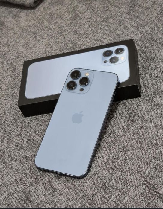 Vând iPhone 13 Pro Max impecabil