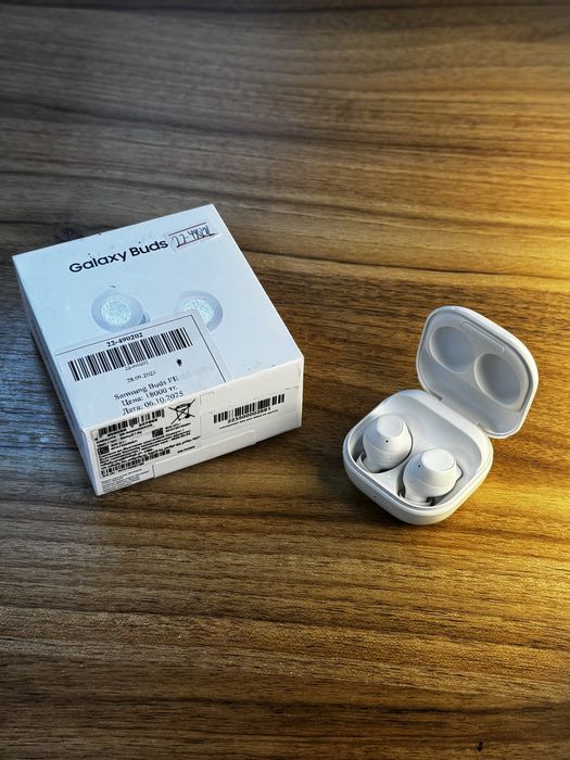 Наушники Samsung Buds FE