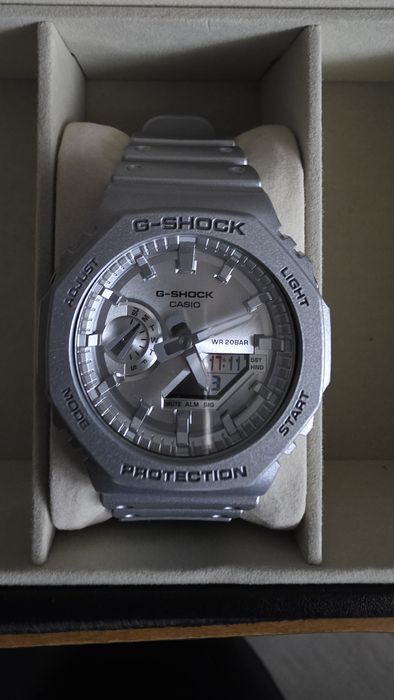 Часовник Casio G-shock