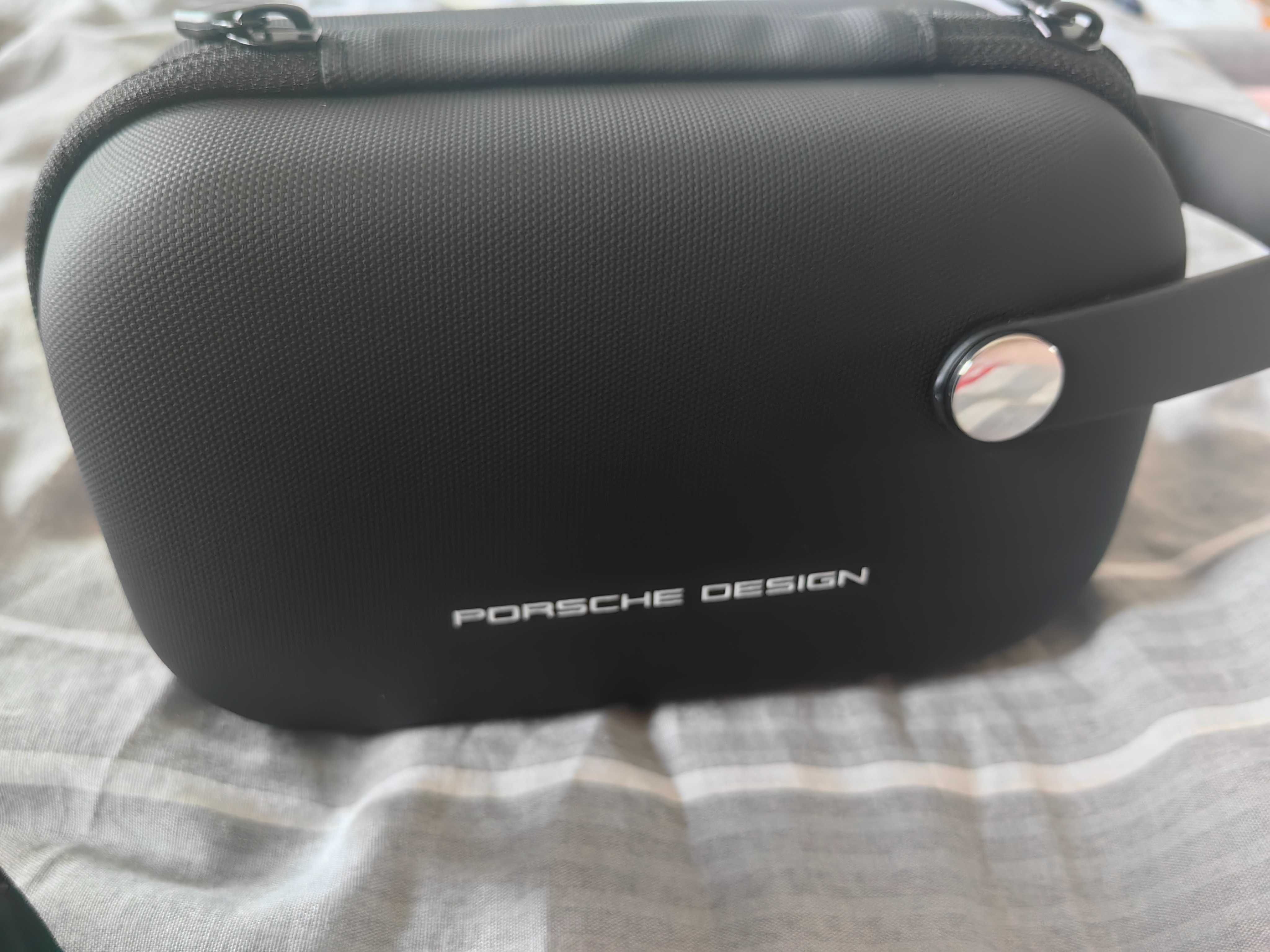 Porsche Design чантичка или несесер