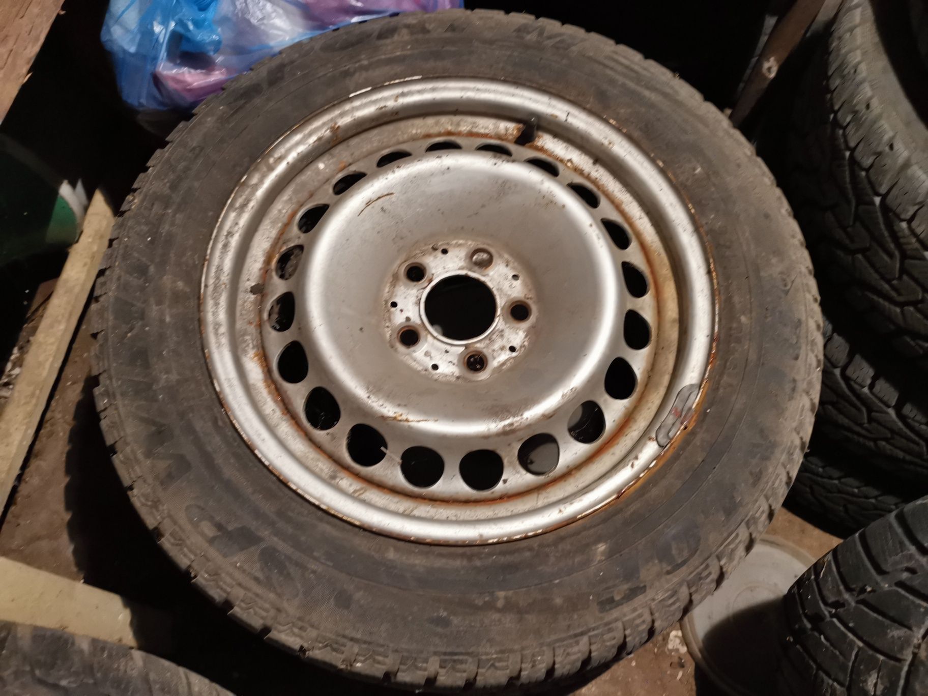 Джанти с гуми DUNLOP 225/55 R16