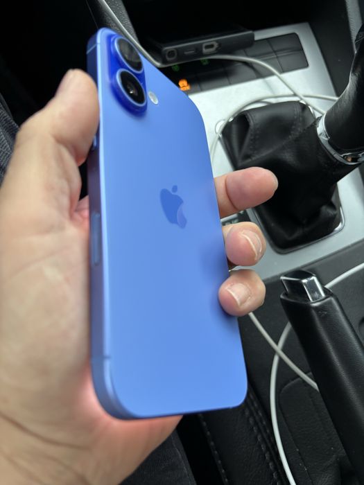 iPhone 16 128 GB condiție ok gri silver roz rose baterie 100