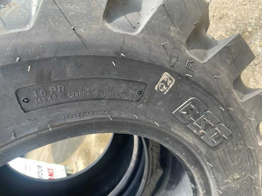 12.5/80-18 Anvelope noi buldoexcavator cu 16pliur garantie Cauciucuri