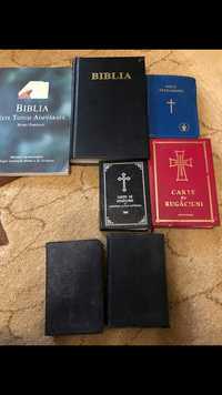 Biblia,cărți de rugăciune în engleza sii Româna