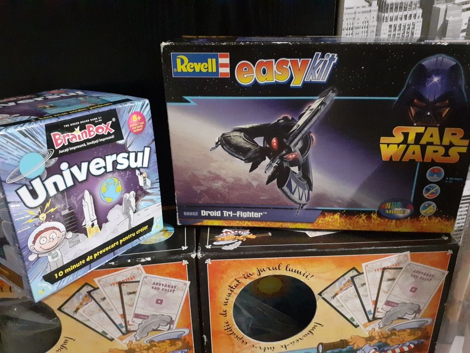 Monopoly nou nout,puzzle egipt,Globe Whizz,Star Wars nava Revell