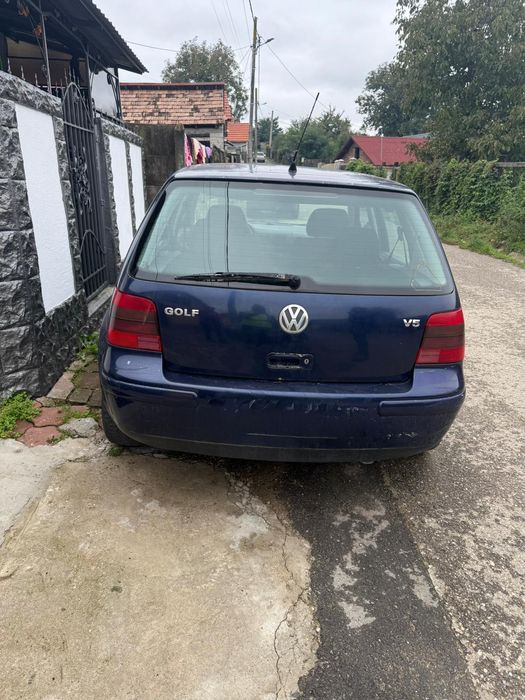 Golf4 VR5 2,3i i