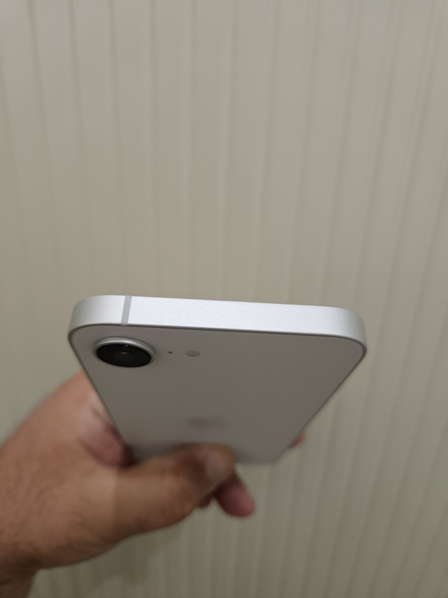 Iphone 16e 128 Гб, Индия!