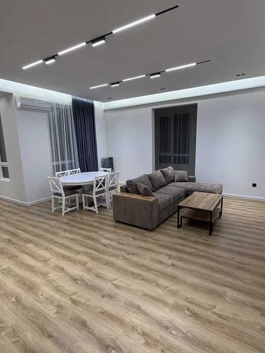 R3 Сдается квартира 2/4/9 на Метро БИЙ ор-р Максим Горький