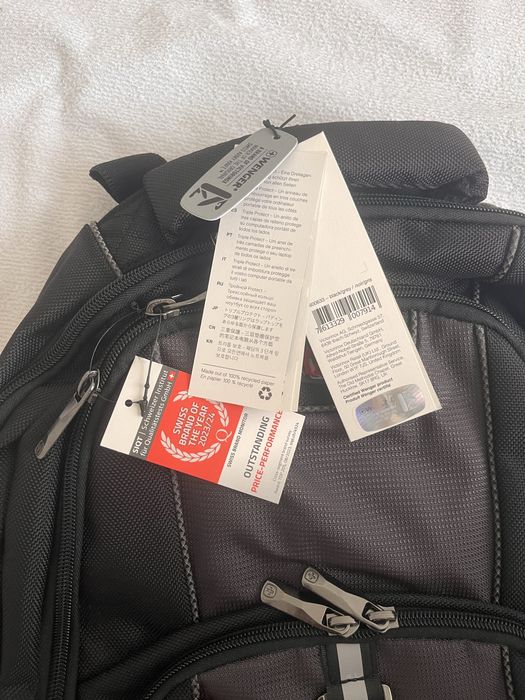 [нова] Раница за лаптоп Wenger Pillar 16” от Victorinox