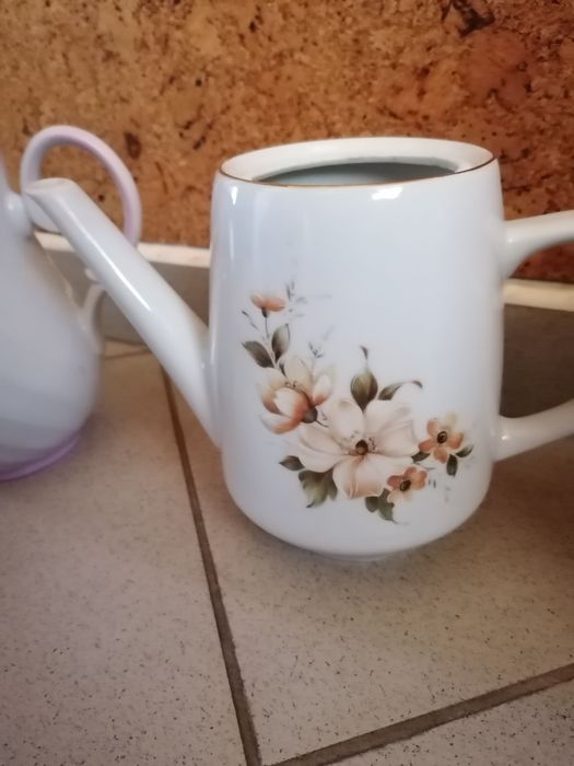 Български порцелан, кана, чайник, изида