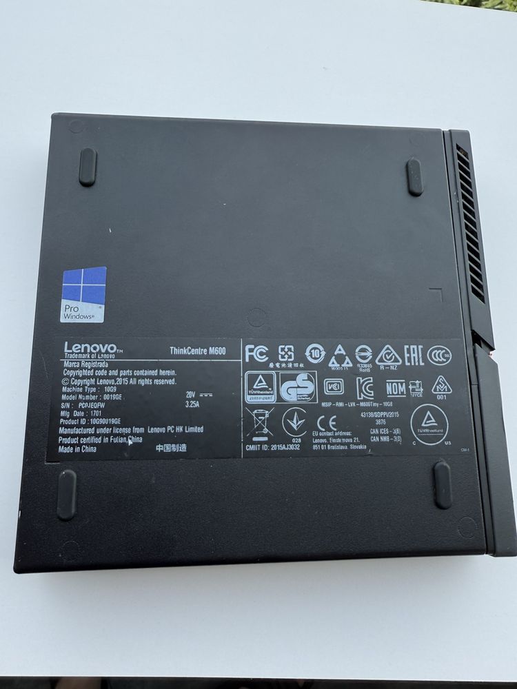 Десктоп компютър, компактен Lenovo M600