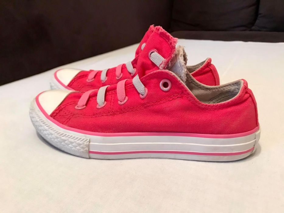 CONVERSE уникални кецове с ластици,не връзки 31номер