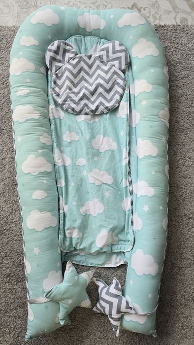 Бебешко гнездо - тюркоазено и сиво