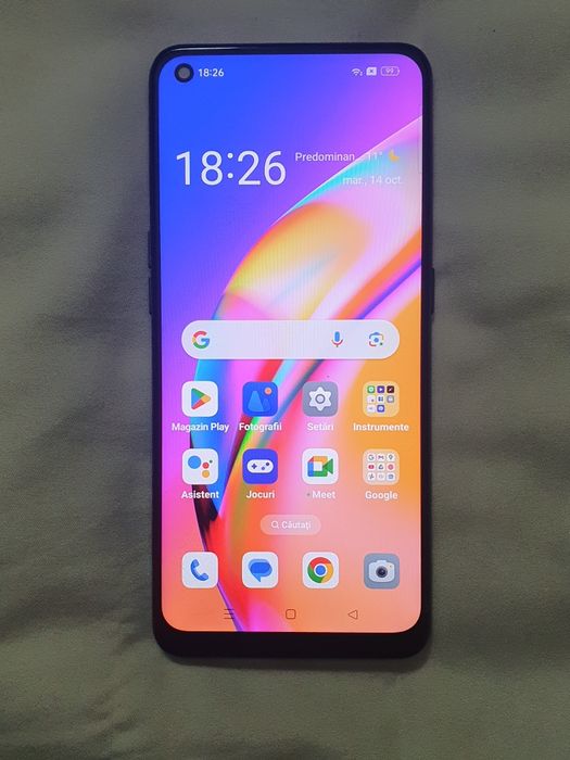Oppo Reno 5 Lite.