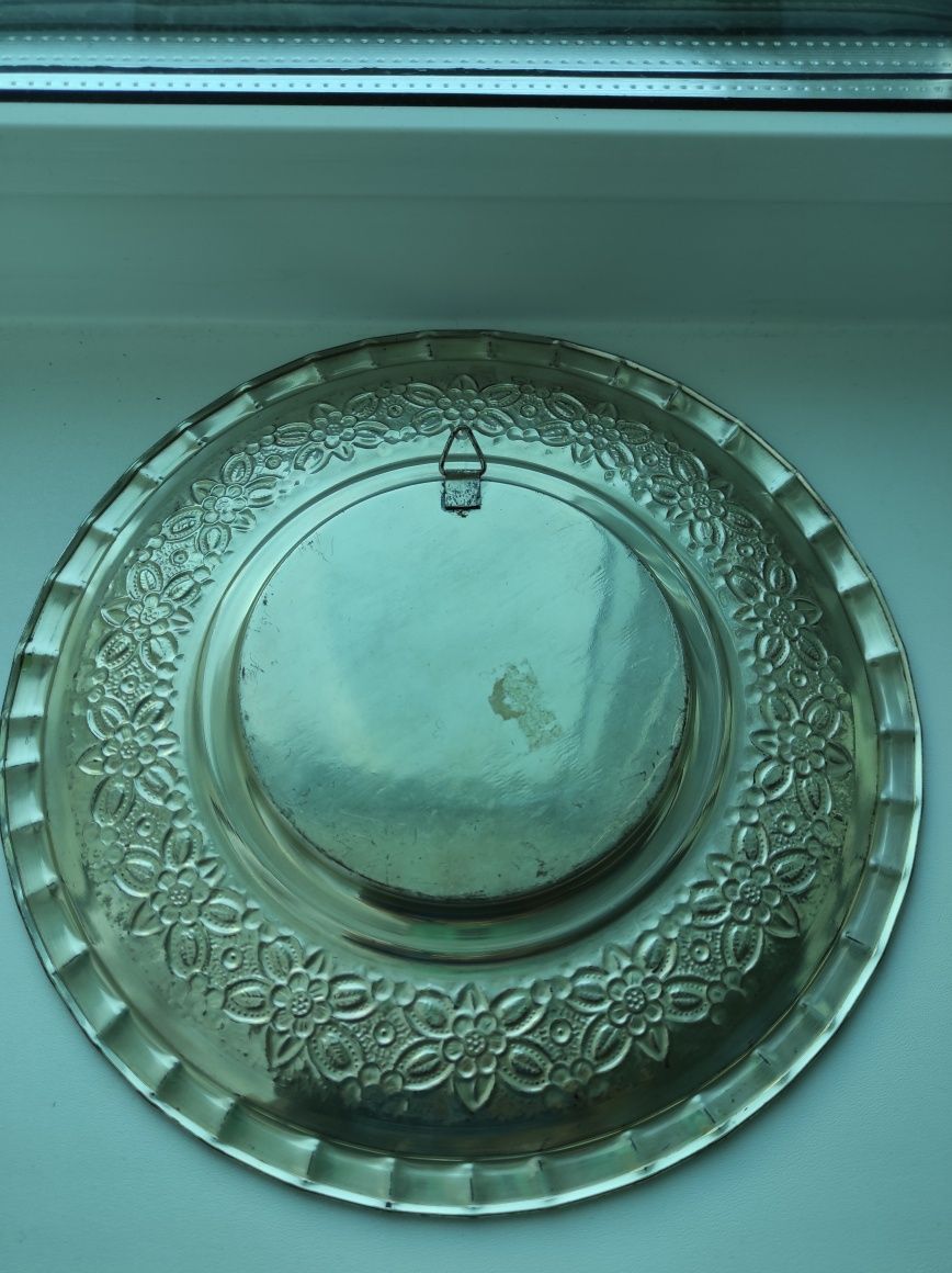 Продаю сувенир тарелка из мельхиора с керамикой г. Стамбул