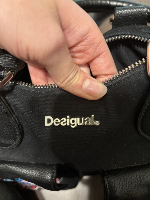 Чанта на Desigual