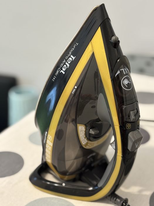 Fier calcat Tefal 3000W