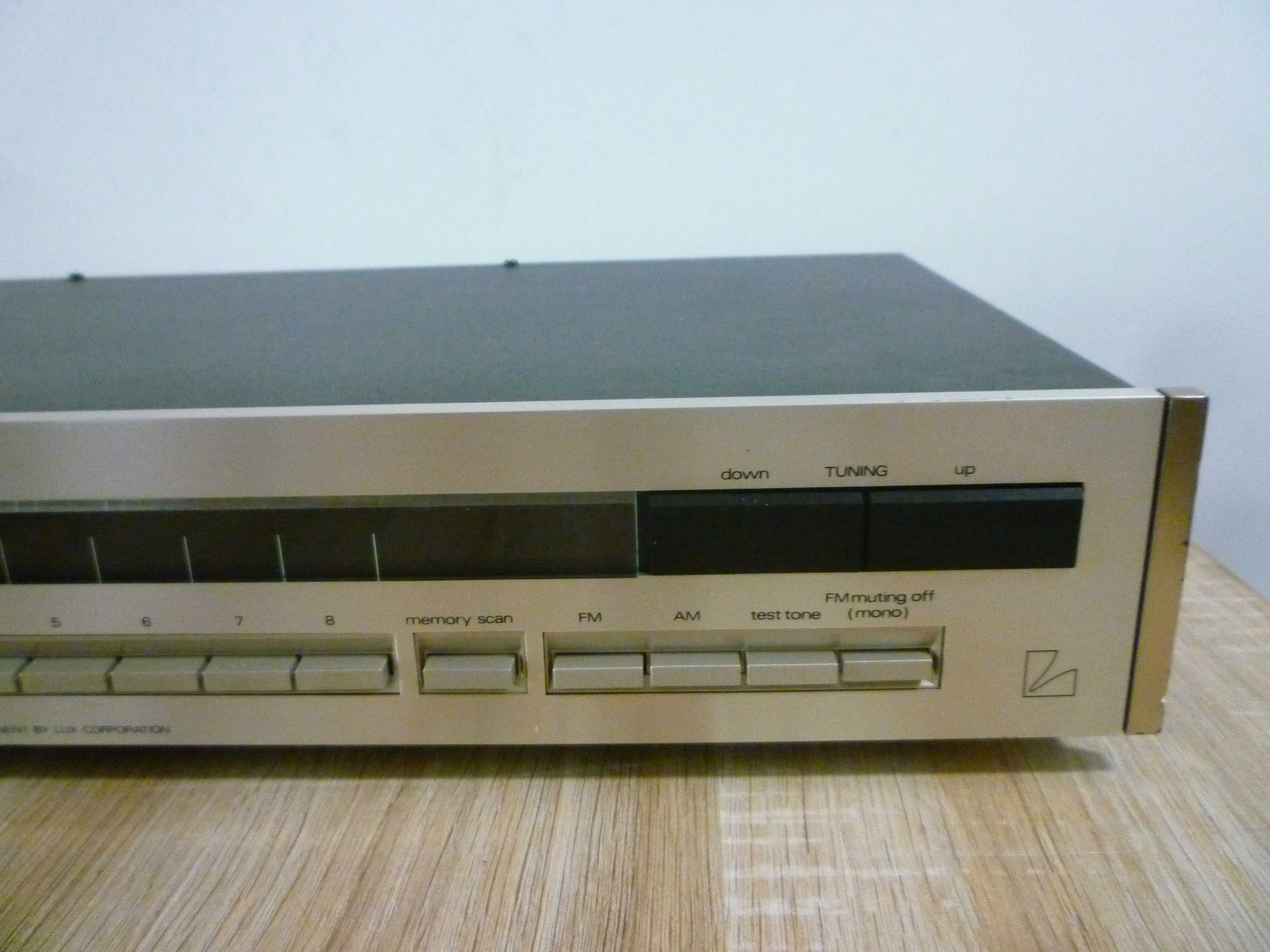 tuner luxman  t-230