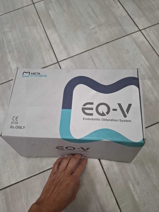 Безжична система за впръскване на гутаперча. Чисто нова, не отваряна!