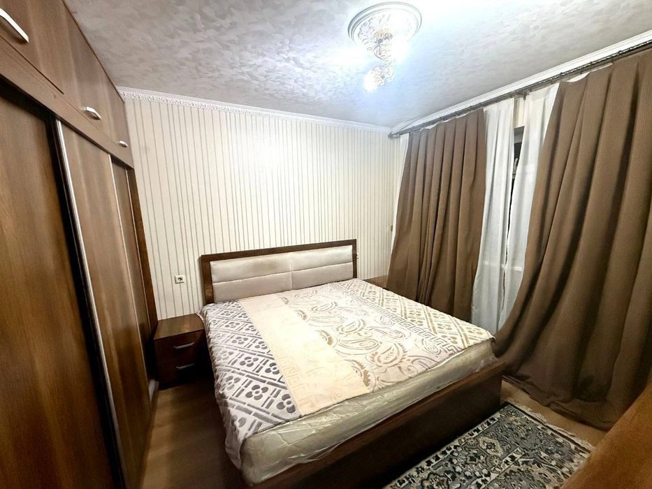 Сергили  Янги хайот 9 участок, 4 дом, 24 квартира  3-х комнатная перед