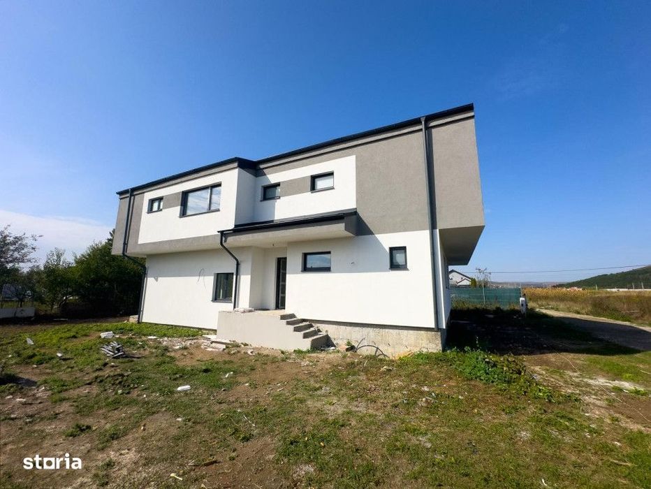 Casa tip duplex 150mp utili 4 camere 3 bai Finisat Jucu Km 17