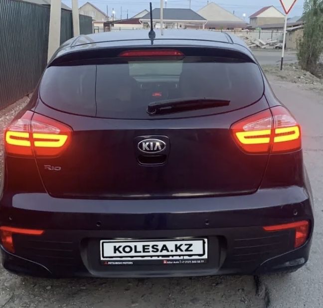 Продам KIA RIO 2015 гв, обьем 1,4