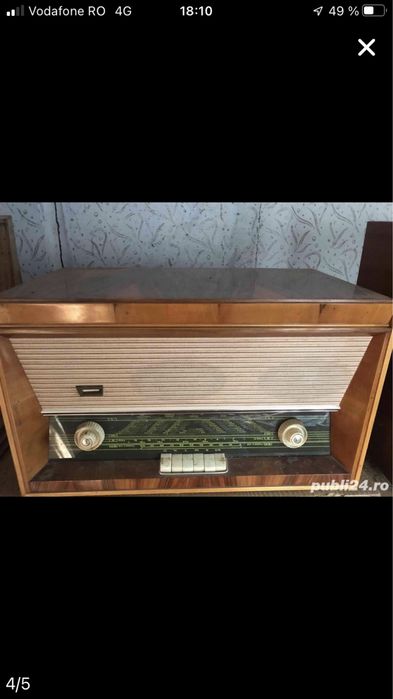 Radio cu pick-up retro