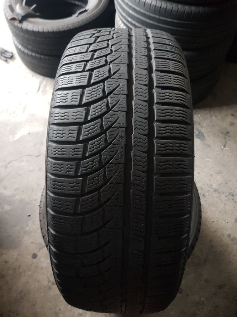 Nokian 235/45 R19 99V M+S iarnă