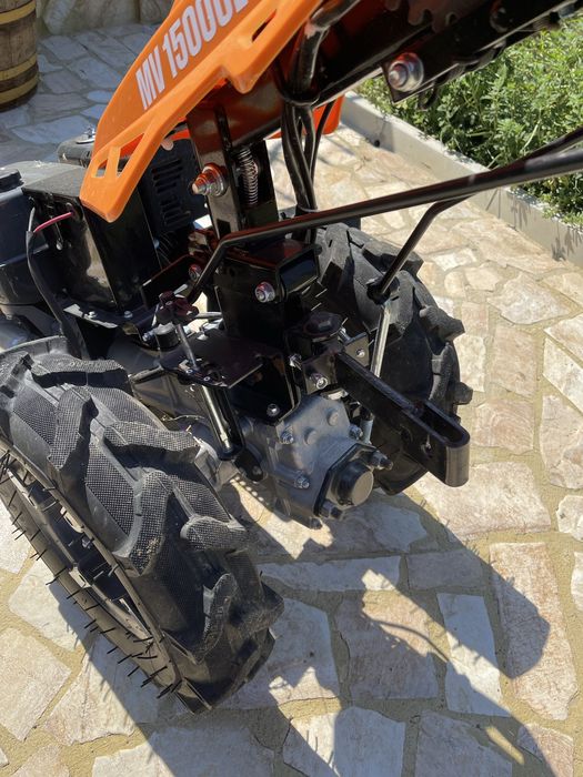 Продавам Мотоблок O Mac