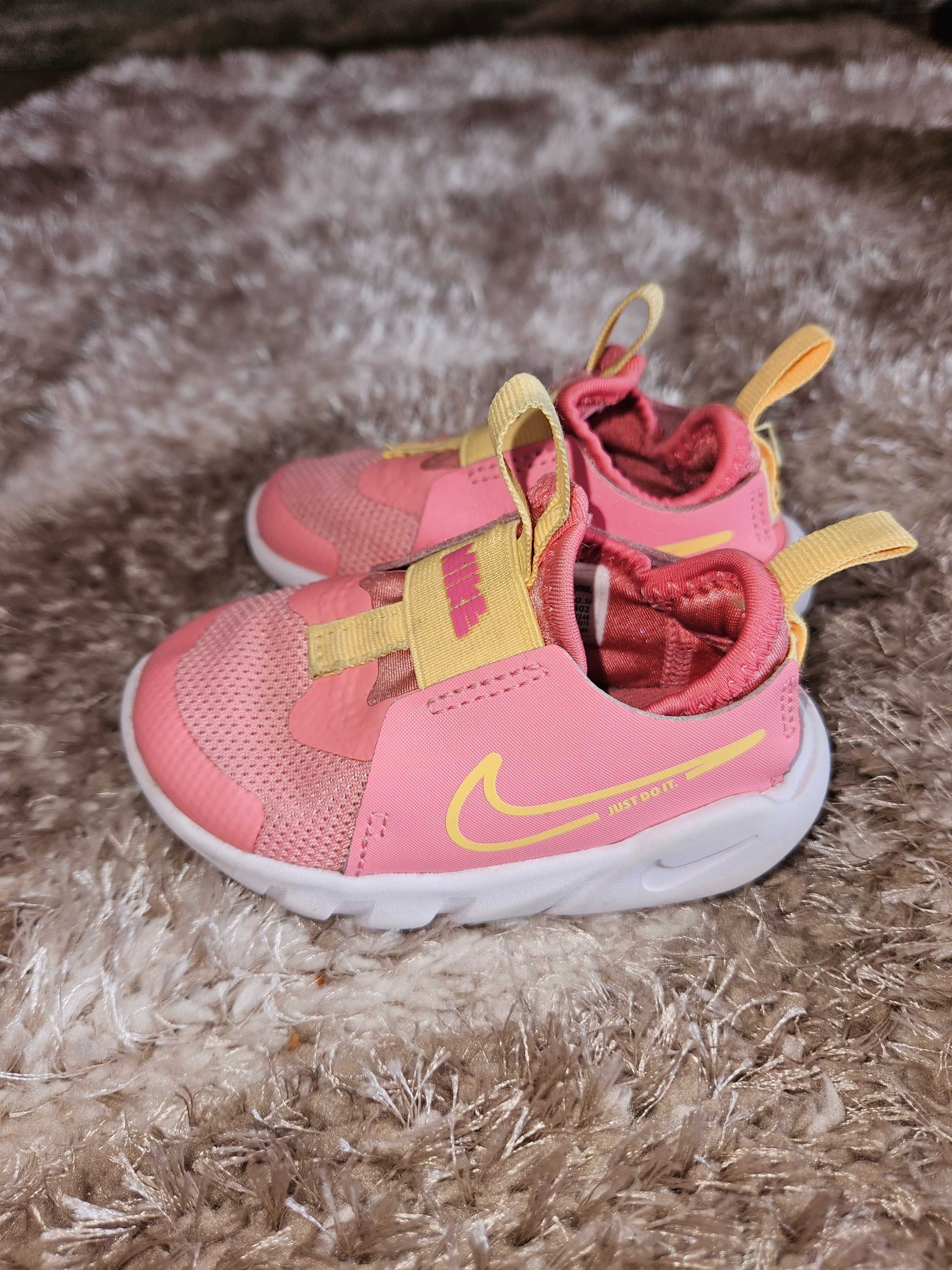 Маратонки Nike 21