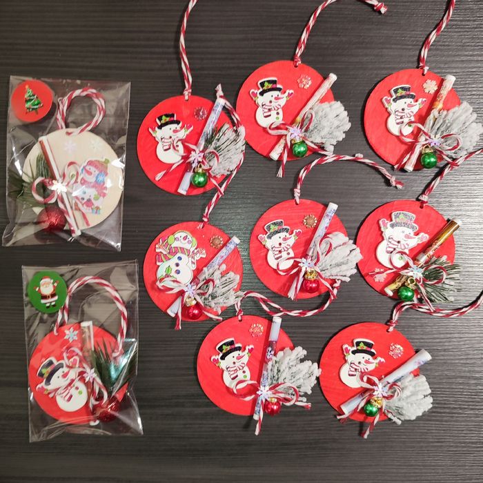 Коледни венци/Елхи с мъх/висулки за закачане/ късметчета