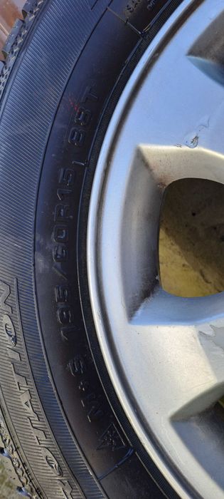 Jante +anvelope iarna R15