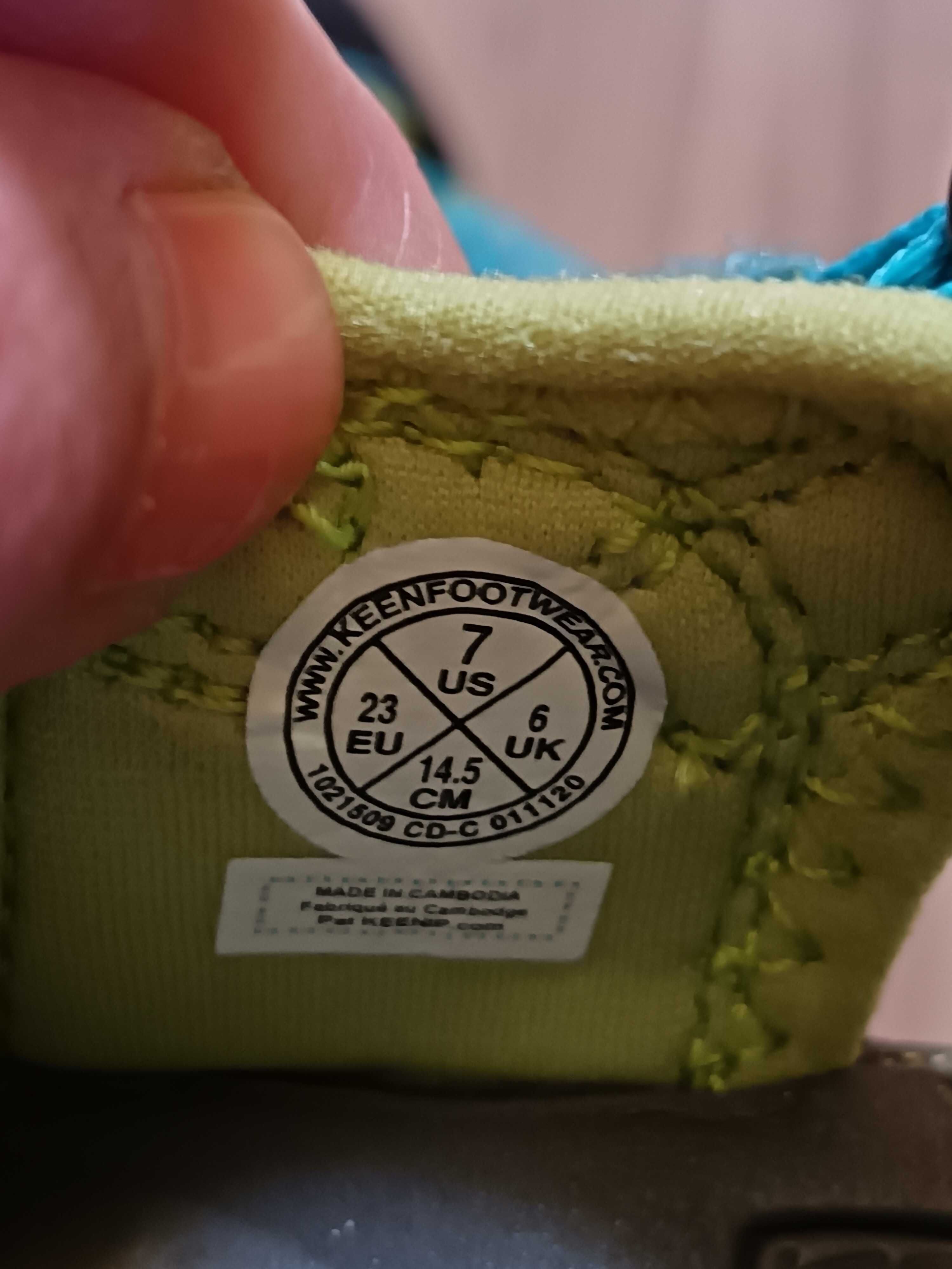 Детски сандали keen и маратонките Adidas 23,5номер.