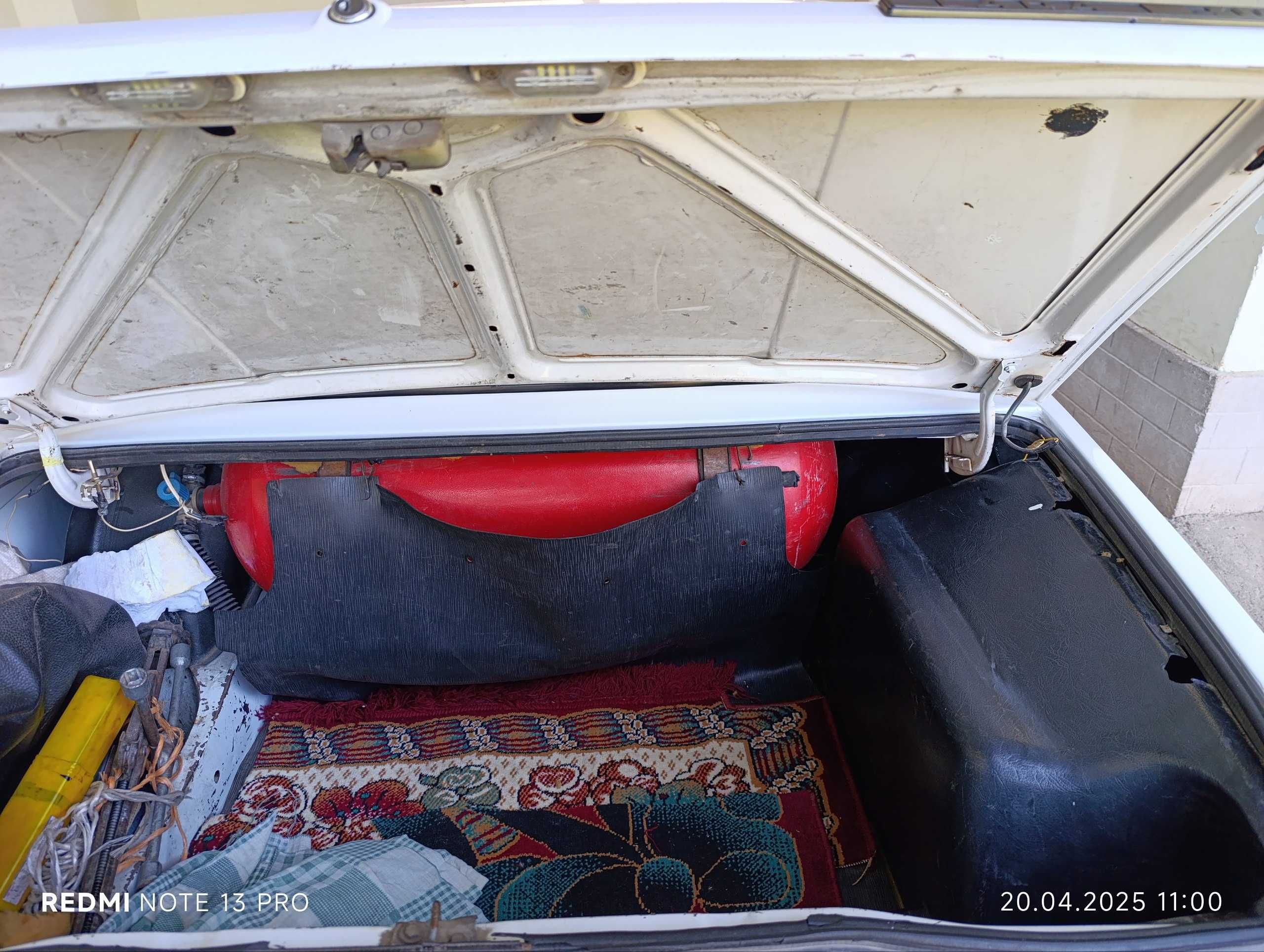 Vaz 2107 sotiladi