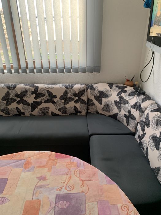 Диван чисто нов