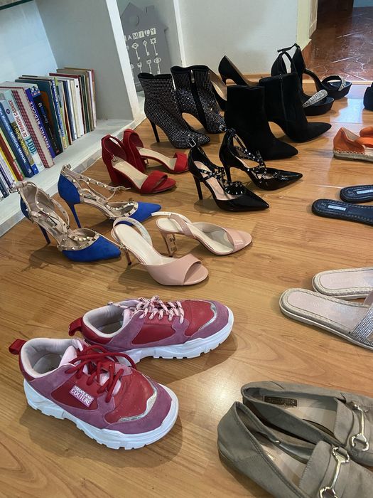 Incaltaminte si hainute