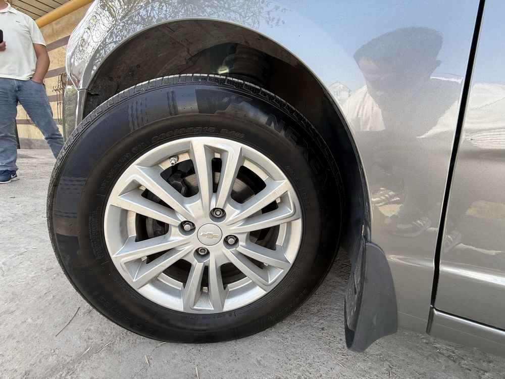 Продам машину Chevrolet Cobalt 2 позиция