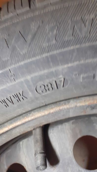 Зимни гуми 15 цола с джанти за Рено