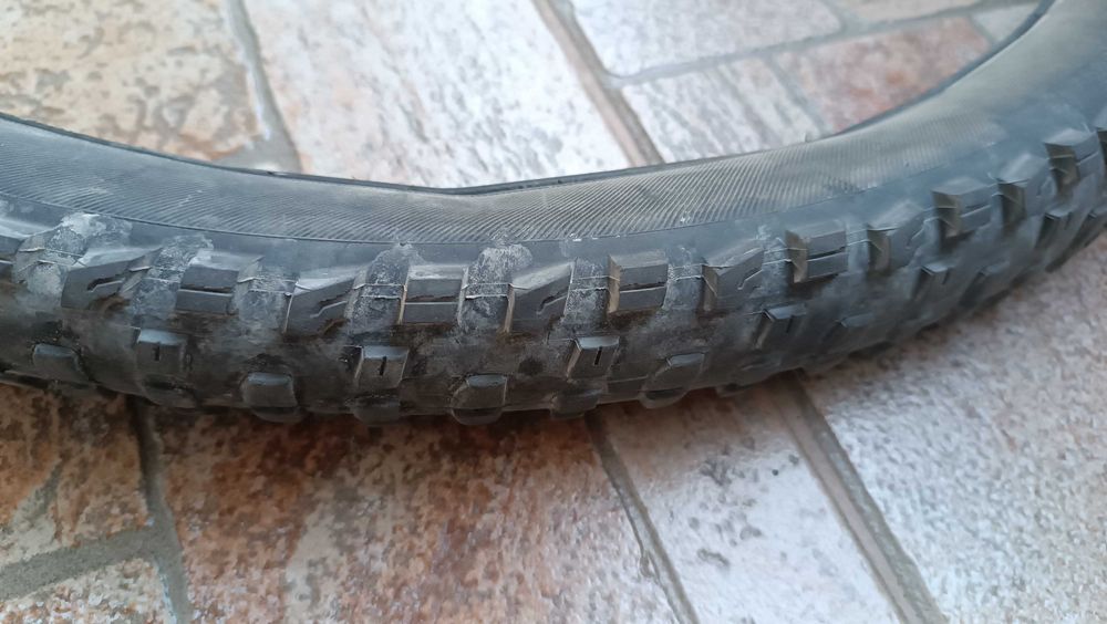 външна гума Bontrager XR4 Team Issue TLR MTB Tyre 27.5X2.60