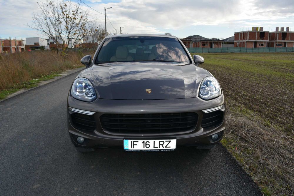 Porsche Cayenne S E-Hybrid