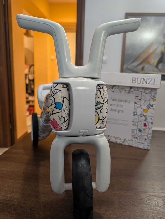 Детска триколка и колело за баланс Chillafish BUNZI