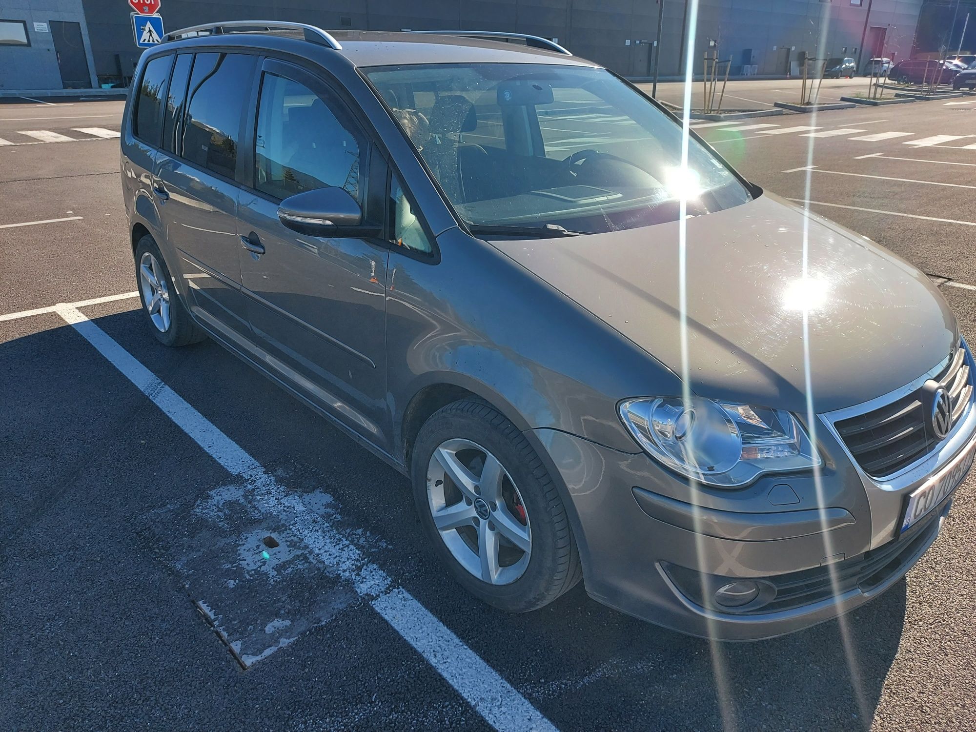 Volkswagen Touran 2.0 TDI face-lift СПЕШНО