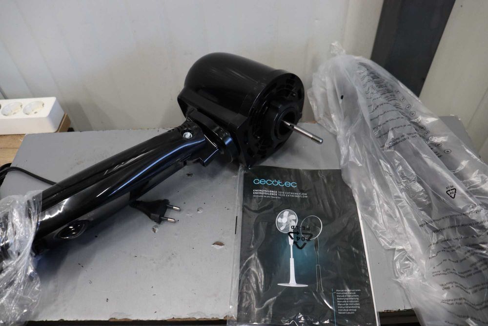 Вентилато Cecotec EnergySilence 1020 60W, 3 скорости, таймер, 10 перки